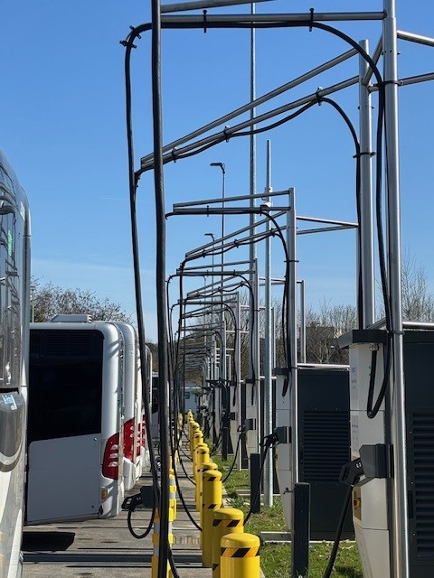 heurtaux vehicules electriques structure de management câble de recharge heurtaux3 26